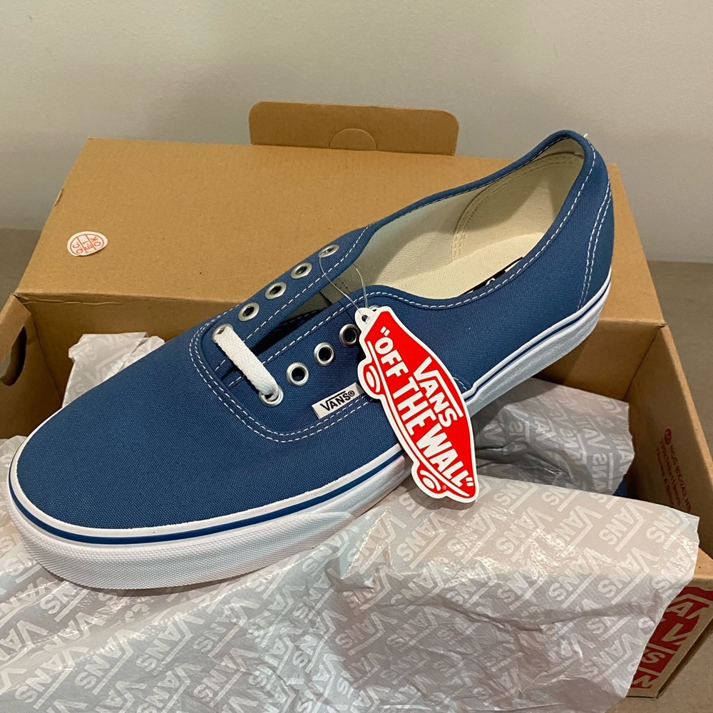 New in box authentic collectors shoe